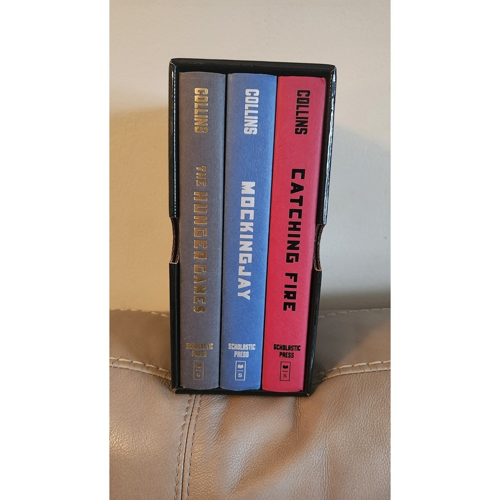 The Hunger Games Trilogy Hardcover Boxed Set Suzanne Collins Near Perfect Cond!‎